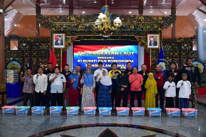 Danpuspenerbal Dampingi Kasal Touring dan Bagikan Bantuan&nbsp;Sosial