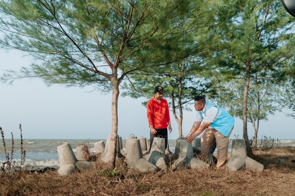 Manfaatkan FABA, PLN Peduli Sukses Ubah Wajah dan Cegah Abrasi Pantai&nbsp;Plentong